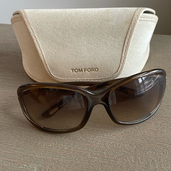 Tom Ford Accessories - TOM FORD JENNIFER SUNGLASSES